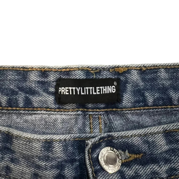 PrettyLittleThing High Waisted Wide Leg Jeans Light‎ Blue Washed Size 18 - Picture 2 of 4